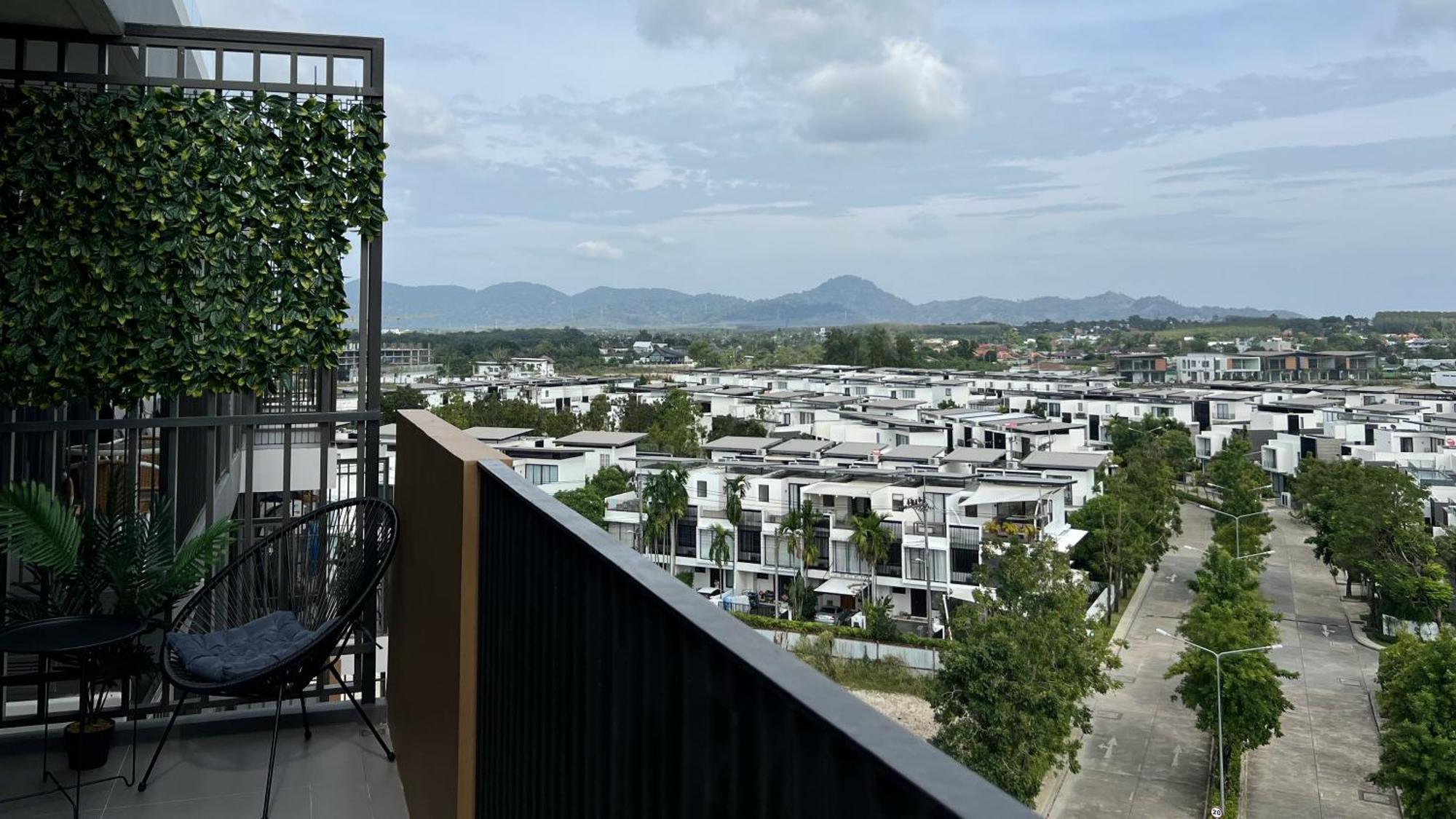 Skypark Laguna Apartments Bangtao Bang Tao Beach  Exterior photo